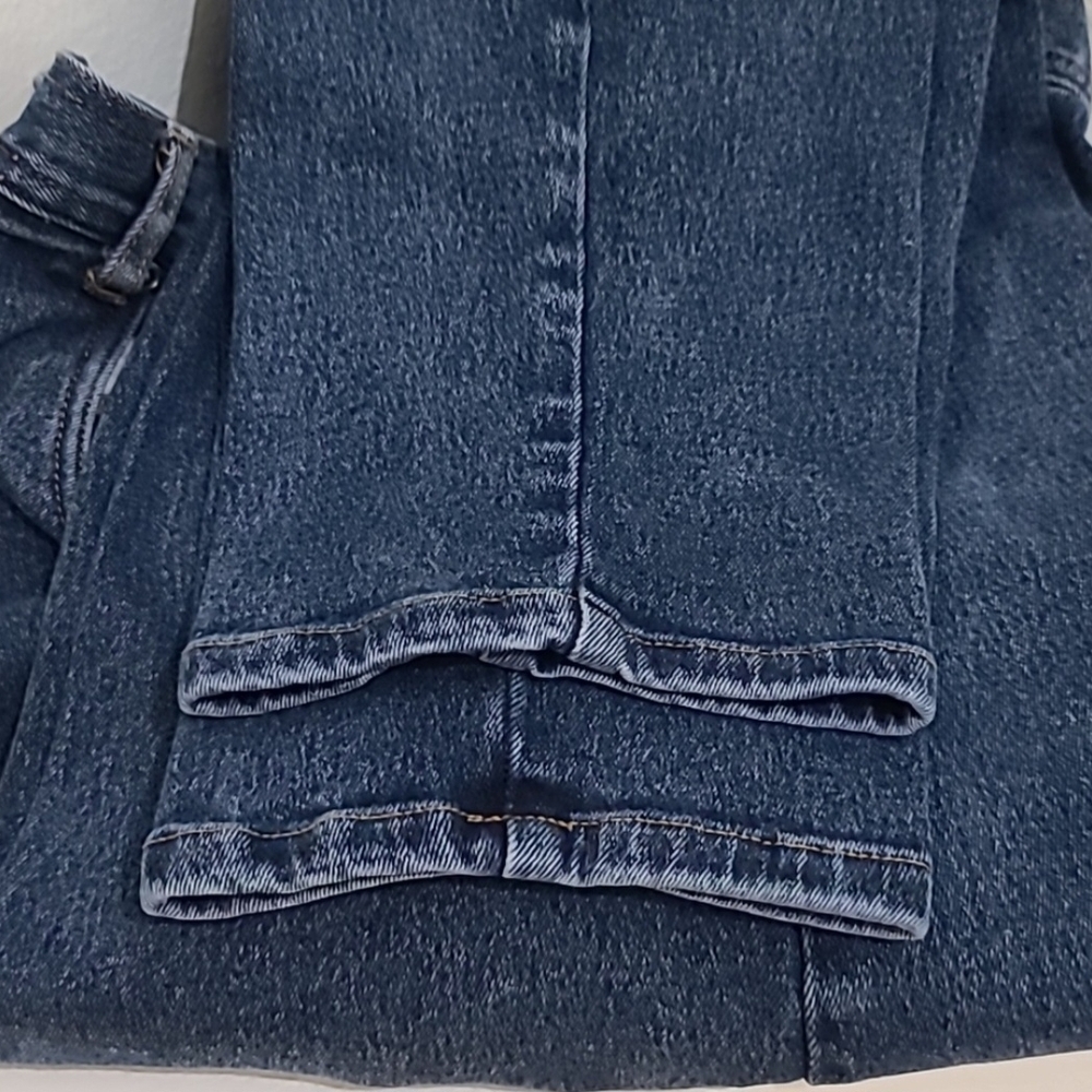 Gloria Vanderbilt VINTAGE Dark Blue Jeans with Gold Stitching, Like NEW! - Picture 9 of 10